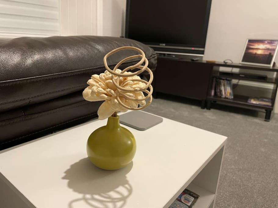 Апартаменты 5 Minutes From Loch Lomond - Newly Renovated Ground Floor 1-Bed Flat Bonhill Экстерьер фото